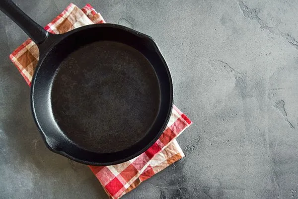 انواع ساج چدنی و ویژگی‌های آن‌ها