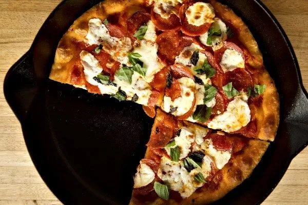 ویژگی‌های قابلمه چدن