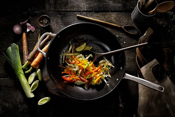 انتخاب بهترین ظروف چدنی برای خرید