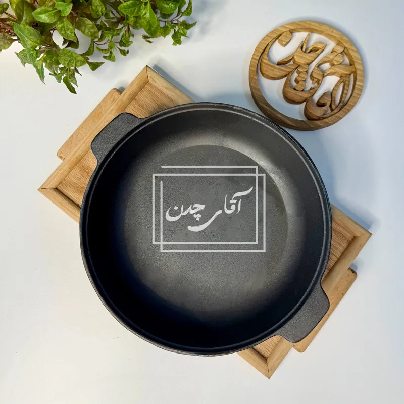 تابه چدنی لبه بلند