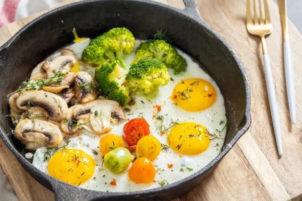 فواید استفاده از قابلمه چدنی در آشپزخانه: انتخابی برای کیفیت و دوام